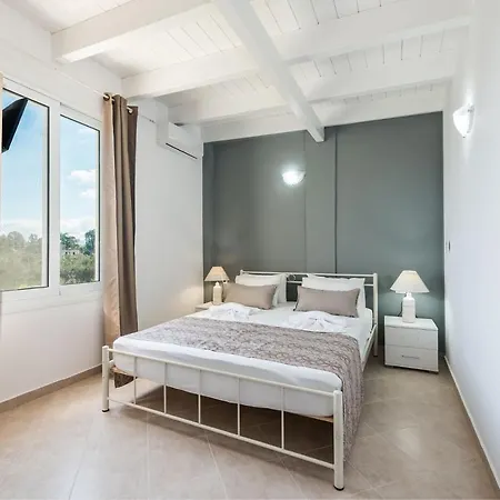 Villa Oniro- Less Than 5-min Walk To Kalivaki Georgioupoli