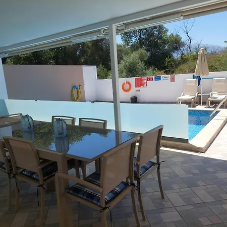 Oniro- Less Than 5-min Walk To Kalivaki Villa *